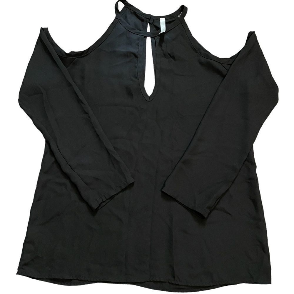 LyssโLooย WomenโsโTop.โL